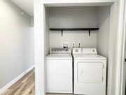Photo - 2 Bedroom 1 Bath Room Fully Updated Single... House