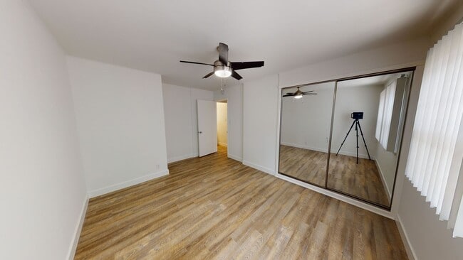 Photo - 11591 Riverside Dr Unit 11591 ½