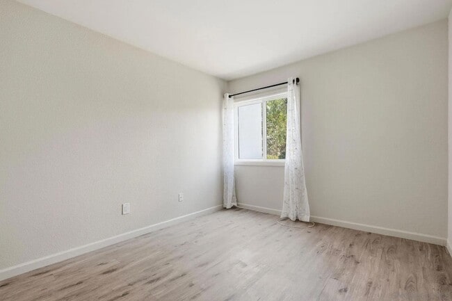 Photo - 4060 Huerfano Ave