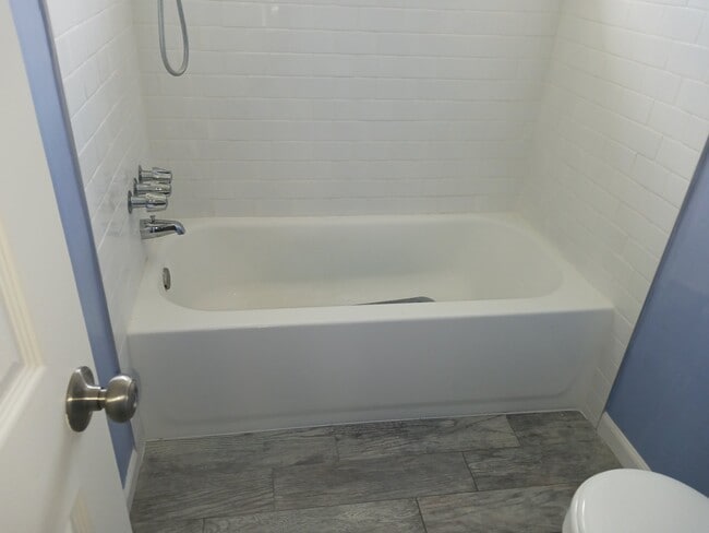 Photo - 1585 Pacific Ave Unit 2
