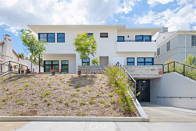 Photo - 822 S Plymouth Blvd Condo Unit 1