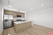 Photo - 2123 Cloverdale Ave