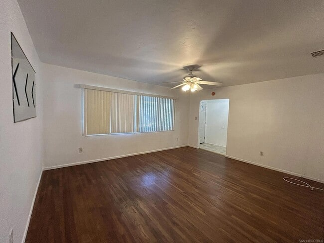 Photo - 1815 Brookline St