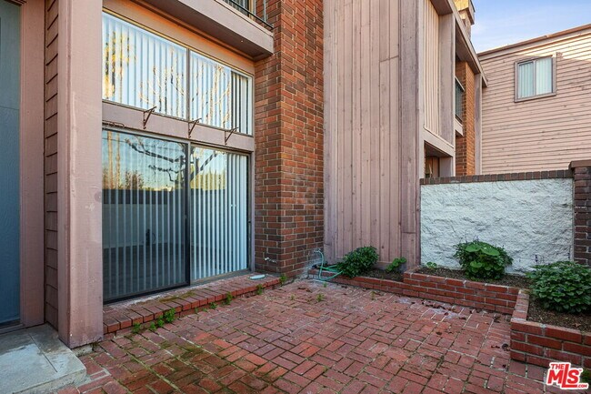 Photo - 4631 Alla Rd Unit 8