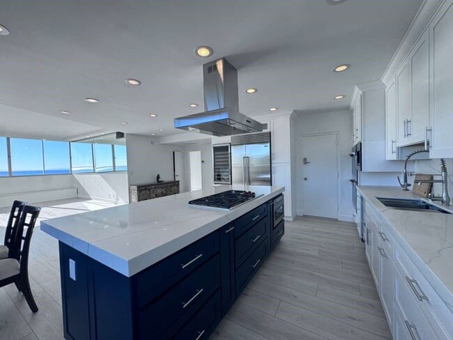 Building Photo - 17352 Sunset Blvd Unit 602D