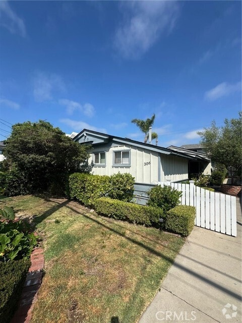 Building Photo - 306 Dahlia Pl Rental