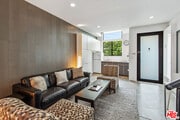 Photo - 802 N Harper Ave
