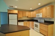 Photo - 2 Bdrm/2 Bath Condo in Fullerton Park Ridge Community