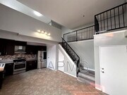 Photo - 432 N Kingsley Dr