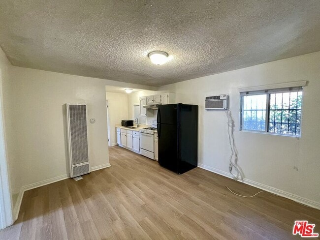 Photo - 3421 Walton Ave Unit 3421.5