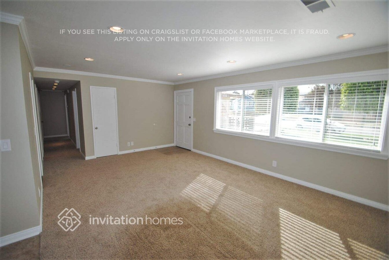 Photo - 731 Las Lomas Dr