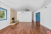 Photo - 4509 Canoga Dr House
