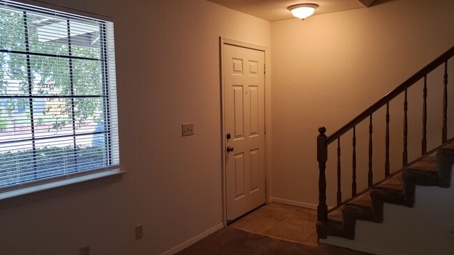Photo - 417-423 Tiffany Drive Unit 421