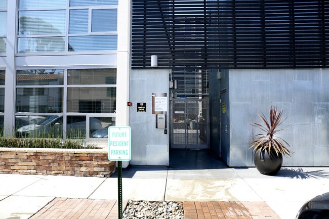 Main entrance to property in center of building - Loft2015 Apartments