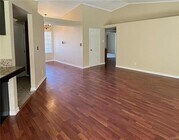 Photo - 4620 Grandview Dr