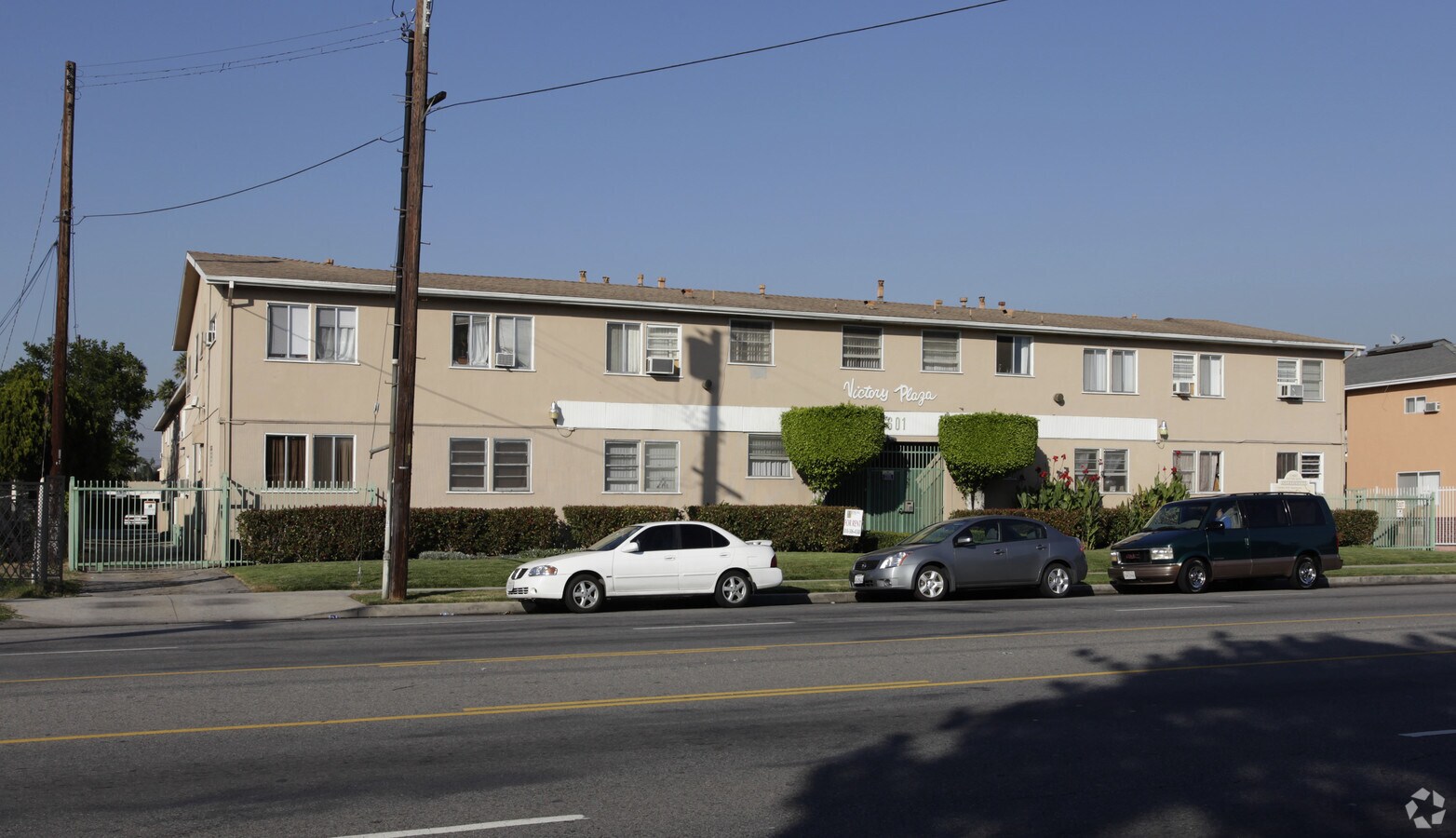 Photo - Victory  Plaza Apartments