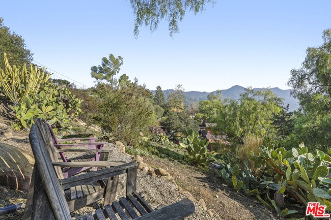 Photo - 809 Basin Dr