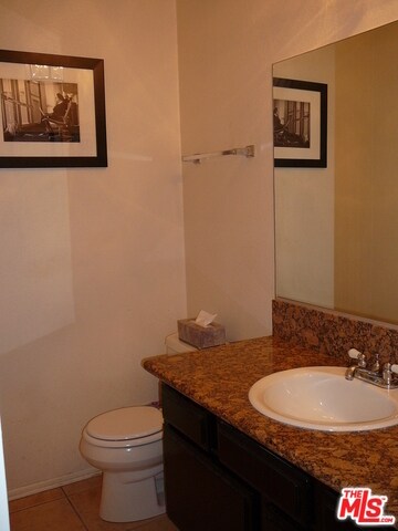 Photo - 558 Evergreen St Townhome