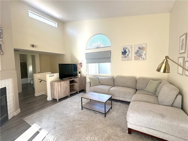 Building Photo - 21138 Jasmines Way