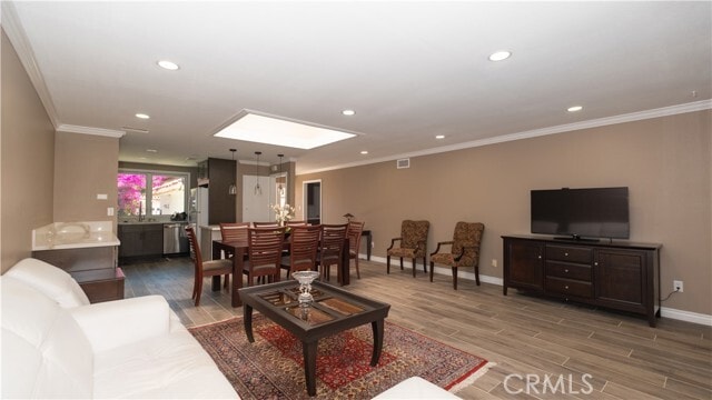 Photo - 7 Satinwood Way House