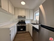 Photo - 523 Ashland Ave Unit 6