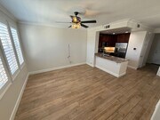 Photo - 3 Bedroom Townhome for Rent in Valencia!