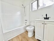 Photo - 1431 N Hobart Blvd Apartment Unit 141