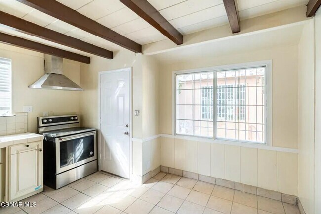 Photo - 12015 Riverside Dr