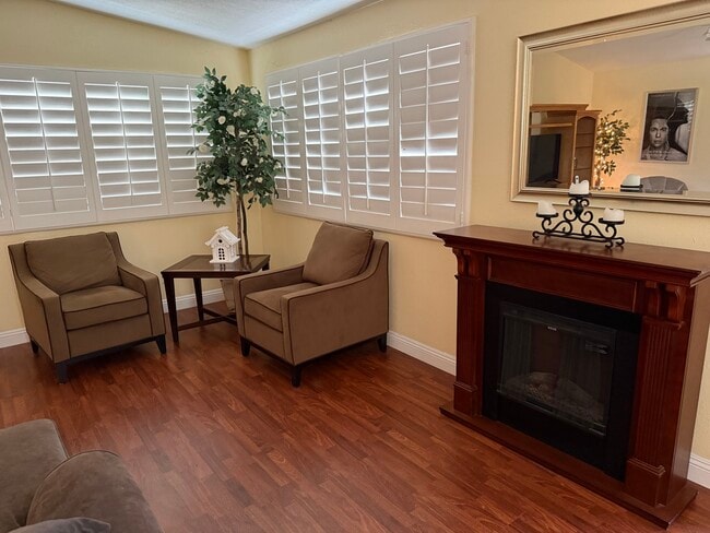 Photo - 3021 Grand Ave