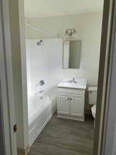 Photo - 1904 E Wilson Ave Unit 8