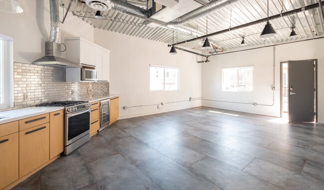 605 Lofts - 605 Lofts