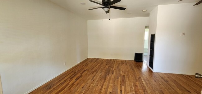 Photo - 2307 Kenmere Ave Unit 2307