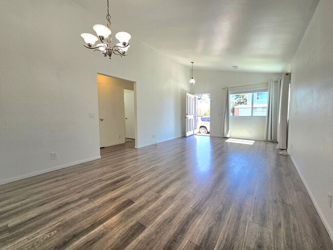 Photo - House for Rent!  2 Bed | 2 Bath | 944 Sq Ft | 2-Car Garage | Eastlake Community