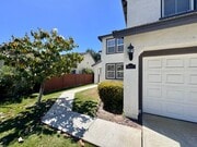 Photo - Large 4 bedroom home for lease in the hear...