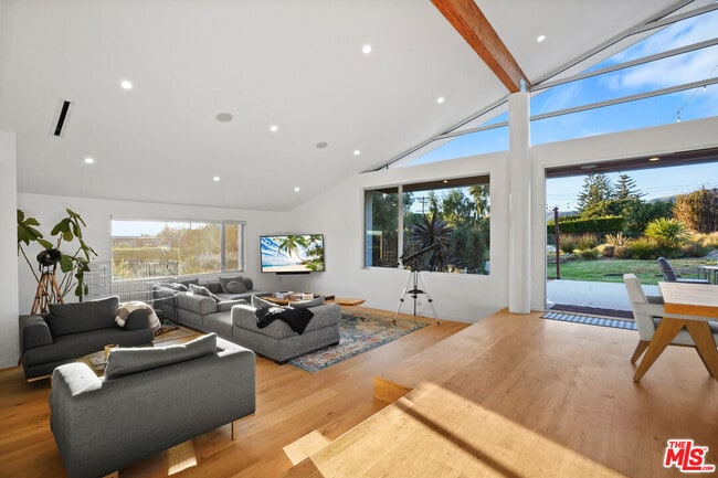 Photo - 30479 Morning View Dr