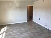 Photo - Live 3 Blocks Away From The Ocean!! House