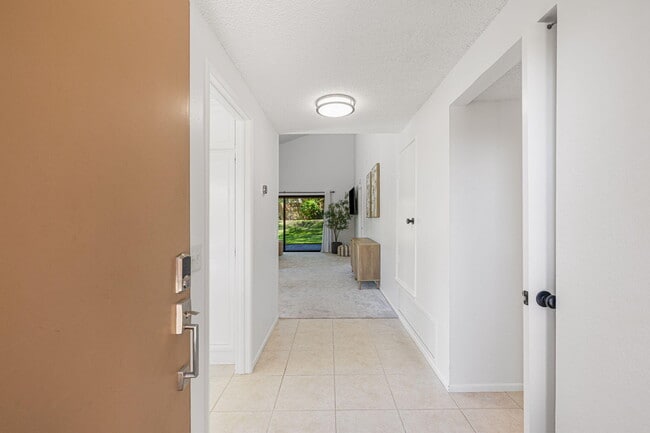 Photo - 73280 Rosewood Ct