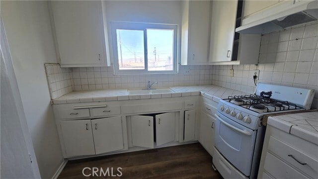 Photo - 6742 Lemp Ave