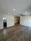 Photo - 1044 W 42nd Pl Unit 1