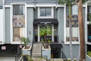 Entrance - Blix32 Apartments
