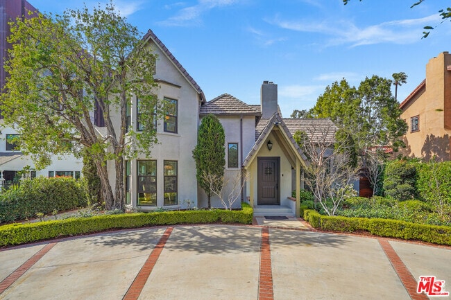 Building Photo - 665 McCadden Pl Rental