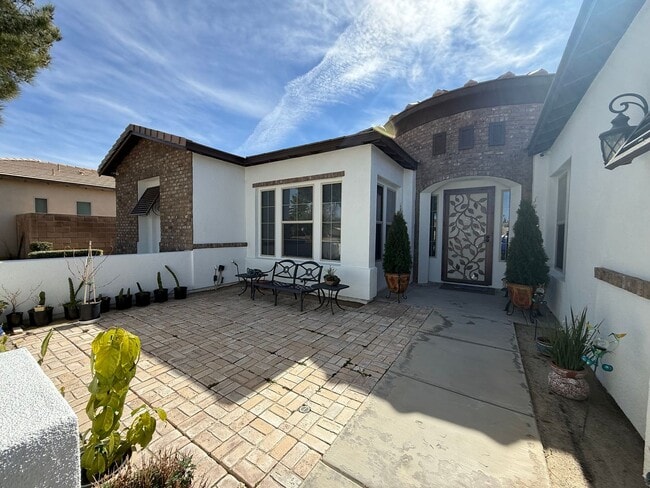 Photo - Stonebrook Estates-3 Bedrooms, 3351 SQFT of Luxury & Entertainment