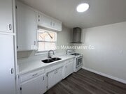 Photo - 1931 W Burnett St