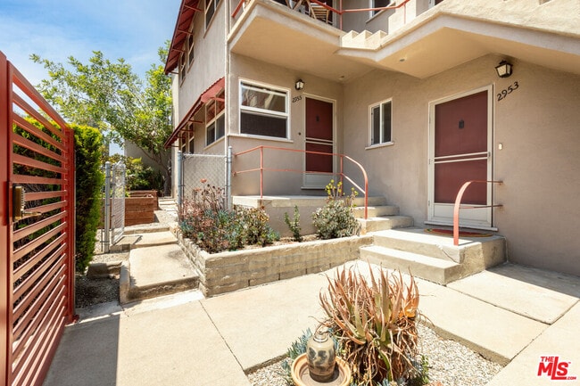 Photo - 2955 Berkeley Ave