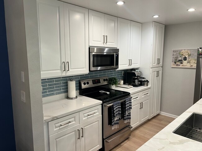 Photo - 8145 Redlands St Unit 106