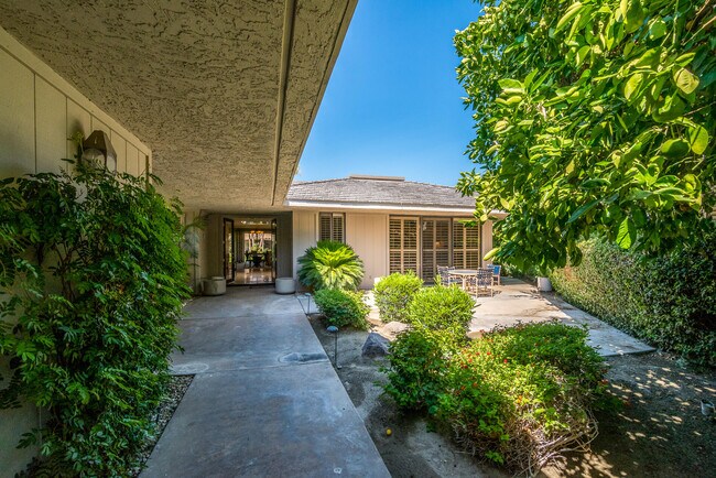 Photo - 3 Harvard Ct