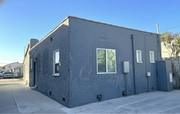 Photo - 831 E 82nd St