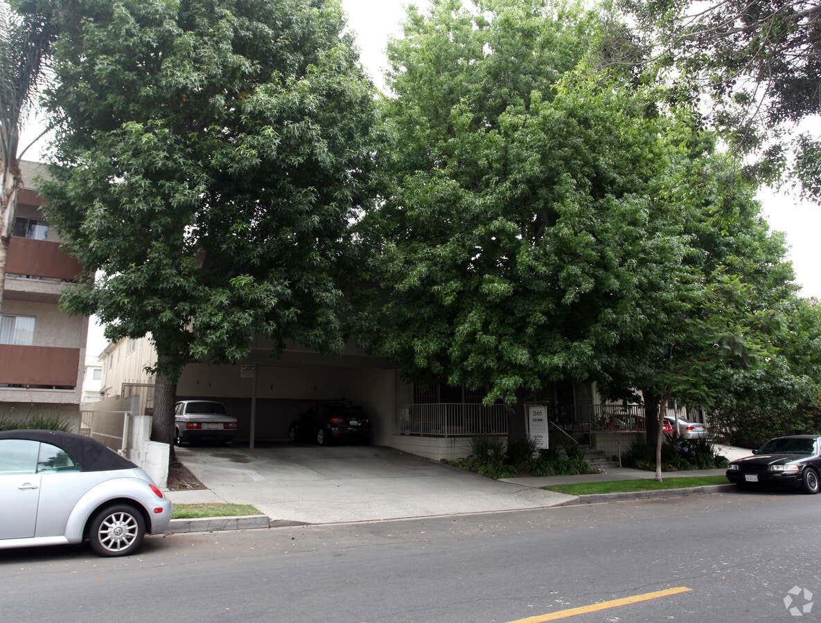 Photo - 1666 S. Federal Ave (UDA09) Apartments