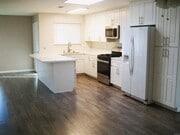 Photo - 1259 Siggson Ave