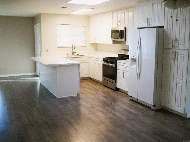 Photo - 1259 Siggson Ave